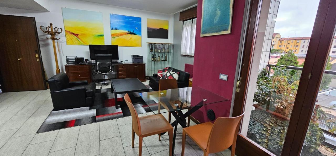Milan Condo Ideal For Families,Pets,Business Экстерьер фото